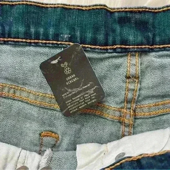 Urban Renewal Vintage Remade Levi's Mini Wrap Skirt Small NWT - Picture 5 of 9